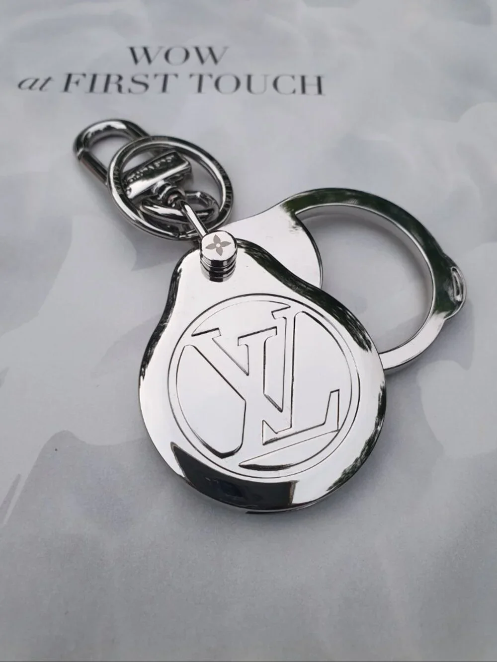 Fashion Silver Metal Key Chain Keyring Unisex Luxury Handbag Charm Accessory